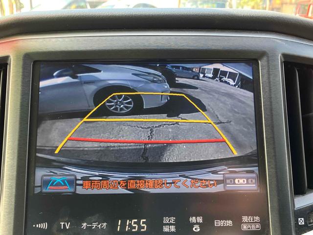 クラウン アスリートＳ　ＥＴＣ　オートクルーズコントロール　バックカメラ　ナビ　ＴＶ　アルミホイール　オートライト　ＨＩＤ　ＡＴ　スマートキー　電動格納ミラー　盗難防止システム　パワーシート　ＣＤ　ＤＶＤ再生　ＵＳＢ（5枚目）