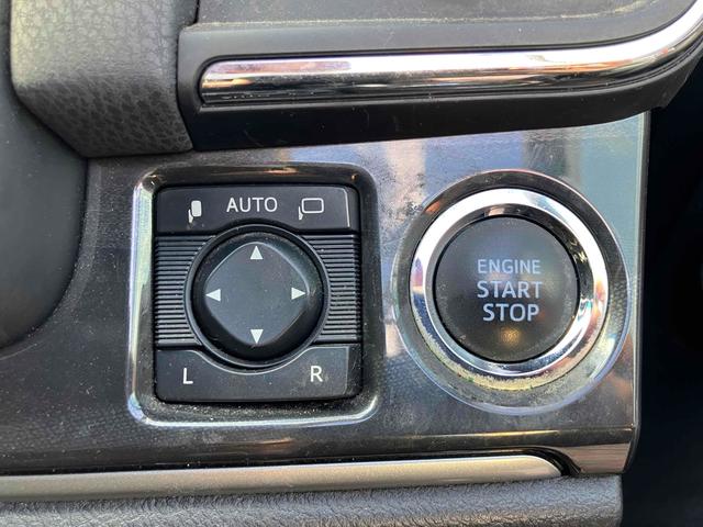 クラウン アスリートＳ　ＥＴＣ　オートクルーズコントロール　バックカメラ　ナビ　ＴＶ　アルミホイール　オートライト　ＨＩＤ　ＡＴ　スマートキー　電動格納ミラー　盗難防止システム　パワーシート　ＣＤ　ＤＶＤ再生　ＵＳＢ（9枚目）