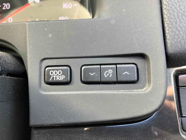 クラウン アスリートＳ　ＥＴＣ　オートクルーズコントロール　バックカメラ　ナビ　ＴＶ　アルミホイール　オートライト　ＨＩＤ　ＡＴ　スマートキー　電動格納ミラー　盗難防止システム　パワーシート　ＣＤ　ＤＶＤ再生　ＵＳＢ（10枚目）