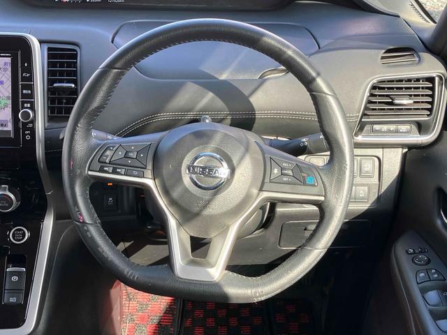 セレナ ハイウェイスター　ドライブレコーダー　ＥＴＣ　バックカメラ　ナビ　ＴＶ　オートクルーズコントロール　衝突被害軽減システム　両側電動スライドドア　オートライト　スマートキー　アイドリングストップ　電動格納ミラー（3枚目）