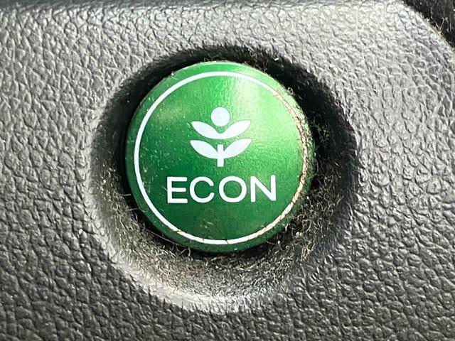 Ｎ－ＢＯＸカスタム Ｇ・Ｌパッケージ　ドライブレコーダー　ＥＴＣ　両側スライド・片側電動　ナビ　ＴＶ　オートライト　ＨＩＤ　スマートキー　アイドリングストップ　電動格納ミラー　ベンチシート　ＣＶＴ　盗難防止システム　ＡＢＳ　ＥＳＣ（8枚目）