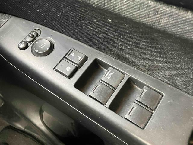 Ｎ－ＢＯＸカスタム Ｇ・Ｌパッケージ　ドライブレコーダー　ＥＴＣ　両側スライド・片側電動　ナビ　ＴＶ　オートライト　ＨＩＤ　スマートキー　アイドリングストップ　電動格納ミラー　ベンチシート　ＣＶＴ　盗難防止システム　ＡＢＳ　ＥＳＣ（11枚目）