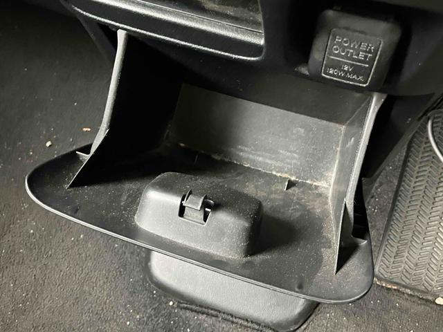 Ｎ－ＢＯＸカスタム Ｇ・Ｌパッケージ　ドライブレコーダー　ＥＴＣ　両側スライド・片側電動　ナビ　ＴＶ　オートライト　ＨＩＤ　スマートキー　アイドリングストップ　電動格納ミラー　ベンチシート　ＣＶＴ　盗難防止システム　ＡＢＳ　ＥＳＣ（36枚目）