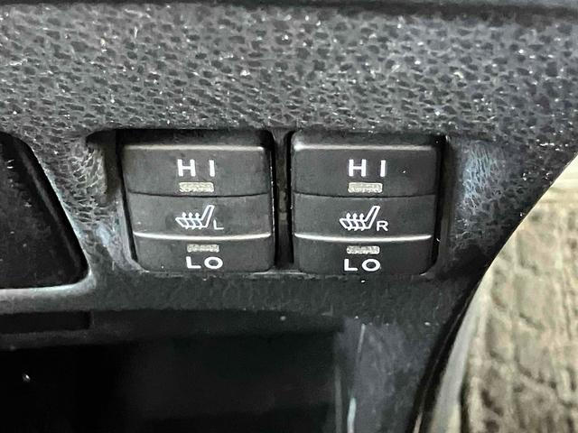 ヴォクシー ハイブリッドV ドライブレコーダー ETC バックカメラ ナビ TV クリアランスソナー オートクルーズコントロール 両側電動スライドドア オートライト LEDヘッドランプ スマートキー アイドリングストップ(8枚目)