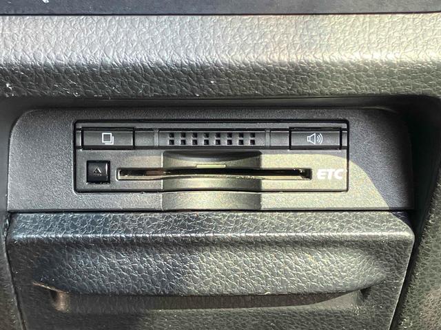 ヴォクシー ハイブリッドV ドライブレコーダー ETC バックカメラ ナビ TV クリアランスソナー オートクルーズコントロール 両側電動スライドドア オートライト LEDヘッドランプ スマートキー アイドリングストップ(10枚目)