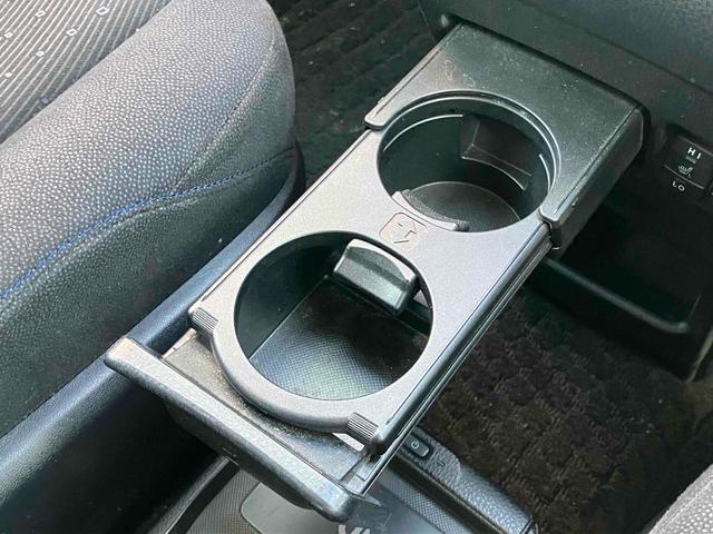 ヴォクシー ハイブリッドV ドライブレコーダー ETC バックカメラ ナビ TV クリアランスソナー オートクルーズコントロール 両側電動スライドドア オートライト LEDヘッドランプ スマートキー アイドリングストップ(38枚目)