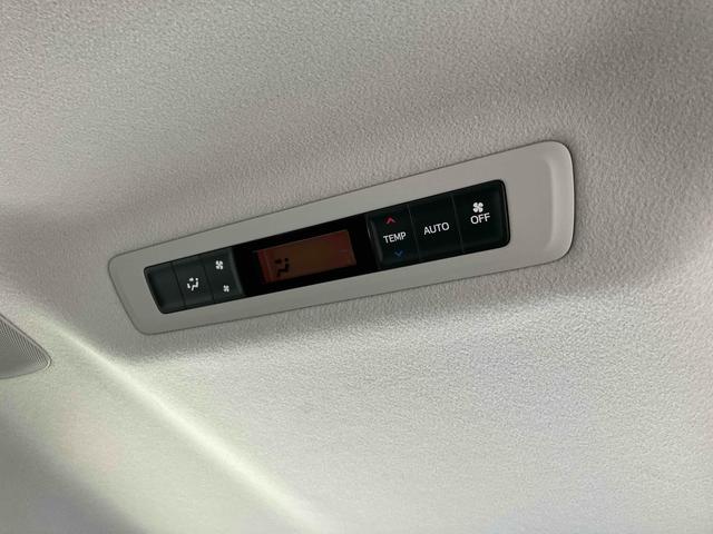 ヴォクシー ハイブリッドV ドライブレコーダー ETC バックカメラ ナビ TV クリアランスソナー オートクルーズコントロール 両側電動スライドドア オートライト LEDヘッドランプ スマートキー アイドリングストップ(62枚目)