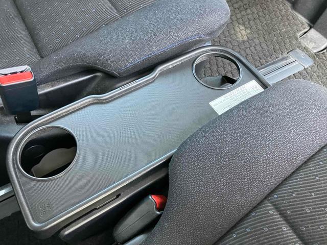 ヴォクシー ハイブリッドV ドライブレコーダー ETC バックカメラ ナビ TV クリアランスソナー オートクルーズコントロール 両側電動スライドドア オートライト LEDヘッドランプ スマートキー アイドリングストップ(64枚目)