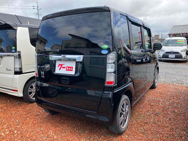 Ｎ－ＢＯＸ Ｇ・Ｌパッケージ　ＥＴＣ　両側電動スライドドア　ナビ　ＴＶ　スマートキー　アイドリングストップ　電動格納ミラー　ベンチシート　ＣＶＴ　盗難防止システム　ＡＢＳ　ＥＳＣ　ＣＤ　ＤＶＤ再生　アルミホイール　衝突安全ボディ（14枚目）