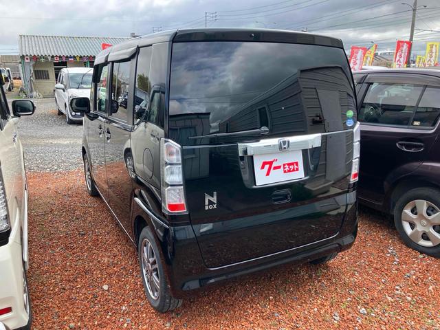 Ｎ－ＢＯＸ Ｇ・Ｌパッケージ　ＥＴＣ　両側電動スライドドア　ナビ　ＴＶ　スマートキー　アイドリングストップ　電動格納ミラー　ベンチシート　ＣＶＴ　盗難防止システム　ＡＢＳ　ＥＳＣ　ＣＤ　ＤＶＤ再生　アルミホイール　衝突安全ボディ（18枚目）