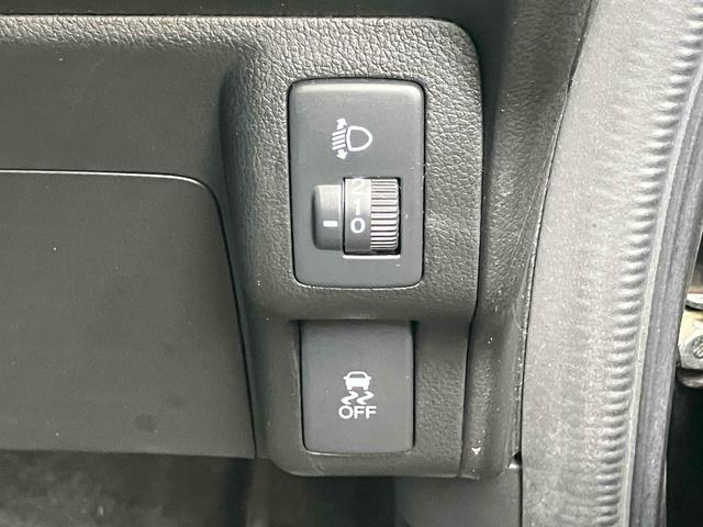 Ｎ－ＢＯＸ Ｇ・Ｌパッケージ　ＥＴＣ　両側電動スライドドア　ナビ　ＴＶ　スマートキー　アイドリングストップ　電動格納ミラー　ベンチシート　ＣＶＴ　盗難防止システム　ＡＢＳ　ＥＳＣ　ＣＤ　ＤＶＤ再生　アルミホイール　衝突安全ボディ（40枚目）