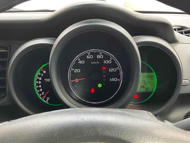 Ｎ－ＢＯＸ Ｇ・Ｌパッケージ　ＥＴＣ　両側スライド・片側電動　ナビ　ＴＶ　スマートキー　アイドリングストップ　電動格納ミラー　ベンチシート　ＣＶＴ　盗難防止システム　ＡＢＳ　ＥＳＣ　ＣＤ　ＤＶＤ再生　Ｂｌｕｅｔｏｏｔｈ（33枚目）