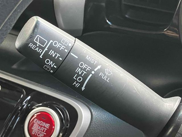 Ｎ－ＢＯＸカスタム Ｇ・Ｌパッケージ　ＥＴＣ　両側スライド・片側電動　ナビ　ＴＶ　オートライト　ＨＩＤ　スマートキー　アイドリングストップ　電動格納ミラー　ベンチシート　ＣＶＴ　盗難防止システム　ＡＢＳ　ＥＳＣ　ＣＤ　ＤＶＤ再生（42枚目）