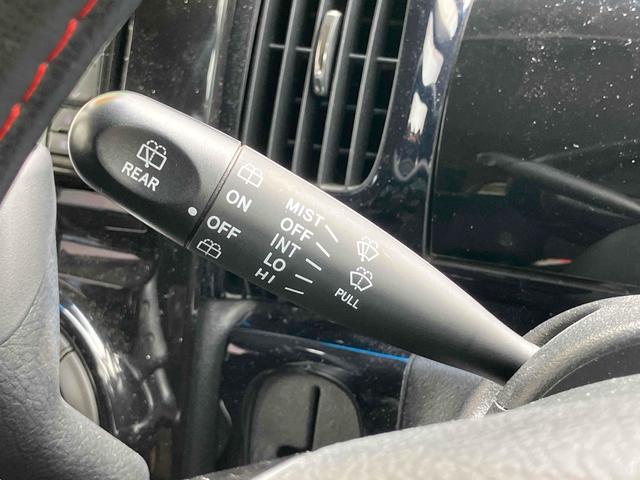 タント カスタムＲＳ　バックカメラ　電動スライドドア　ナビ　ＴＶ　ＨＩＤ　スマートキー　アイドリングストップ　電動格納ミラー　ＣＶＴ　盗難防止システム　ＡＢＳ　ＣＤ　ＤＶＤ再生　Ｂｌｕｅｔｏｏｔｈ　アルミホイール（38枚目）