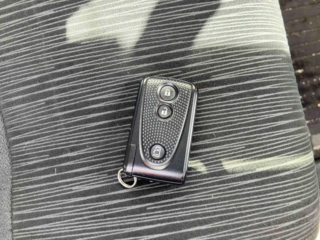 タント カスタムＲＳ　バックカメラ　電動スライドドア　ナビ　ＴＶ　ＨＩＤ　スマートキー　アイドリングストップ　電動格納ミラー　ＣＶＴ　盗難防止システム　ＡＢＳ　ＣＤ　ＤＶＤ再生　Ｂｌｕｅｔｏｏｔｈ　アルミホイール（53枚目）