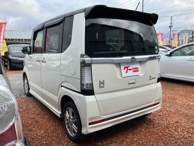 Ｎ－ＢＯＸカスタム Ｇ・Ｌパッケージ　ＥＴＣ　バックカメラ　両側電動スライドドア　ナビ　オートライト　ＨＩＤ　スマートキー　アイドリングストップ　電動格納ミラー　ベンチシート　ＣＶＴ　盗難防止システム　ＡＢＳ　ＥＳＣ　ＣＤ　ＤＶＤ再生（18枚目）