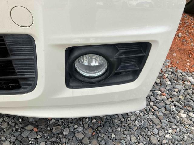 Ｎ－ＢＯＸカスタム Ｇ・Ｌパッケージ　ＥＴＣ　バックカメラ　両側電動スライドドア　ナビ　オートライト　ＨＩＤ　スマートキー　アイドリングストップ　電動格納ミラー　ベンチシート　ＣＶＴ　盗難防止システム　ＡＢＳ　ＥＳＣ　ＣＤ　ＤＶＤ再生（29枚目）