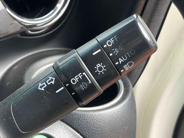 Ｎ－ＢＯＸカスタム Ｇ・Ｌパッケージ　ＥＴＣ　バックカメラ　両側電動スライドドア　ナビ　オートライト　ＨＩＤ　スマートキー　アイドリングストップ　電動格納ミラー　ベンチシート　ＣＶＴ　盗難防止システム　ＡＢＳ　ＥＳＣ　ＣＤ　ＤＶＤ再生（42枚目）