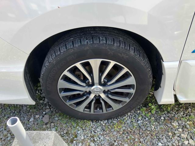 セレナ ハイウェイスターＧ　Ｓ－ＨＶアドバンスドセーフティ　ＥＴＣ　全周囲カメラ　ナビ　ＴＶ　クリアランスソナー　オートクルーズコントロール　レーンアシスト　衝突被害軽減システム　両側電動スライドドア　オートライト　スマートキー　アイドリングストップ（20枚目）