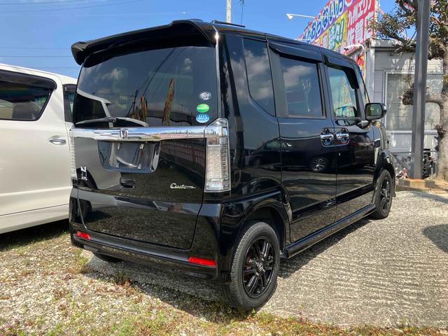 Ｎ－ＢＯＸカスタム Ｇ　ＳＳブラックスタイルパッケージ　ＥＴＣ　バックカメラ　両側電動スライドドア　ナビ　ＴＶ　オートライト　ＨＩＤ　スマートキー　アイドリングストップ　電動格納ミラー　シートヒーター　ベンチシート　ＣＶＴ　盗難防止システム　ＡＢＳ　ＥＳＣ（15枚目）