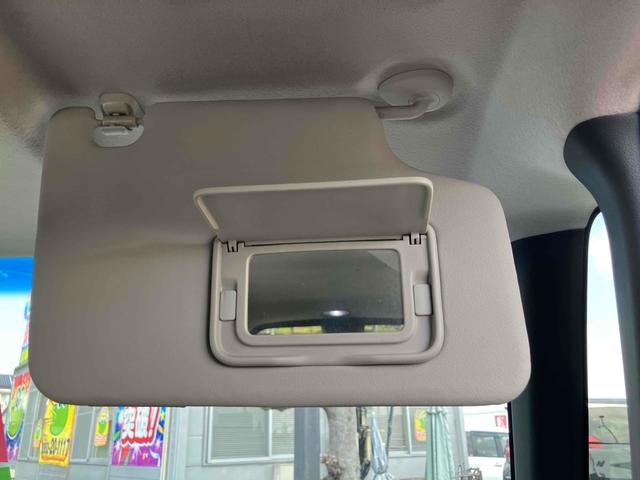 Ｎ－ＢＯＸカスタム Ｇ　ＳＳブラックスタイルパッケージ　ＥＴＣ　バックカメラ　両側電動スライドドア　ナビ　ＴＶ　オートライト　ＨＩＤ　スマートキー　アイドリングストップ　電動格納ミラー　シートヒーター　ベンチシート　ＣＶＴ　盗難防止システム　ＡＢＳ　ＥＳＣ（45枚目）