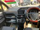 車を運転する際には運転席の存在は欠かせません。なのでしっかりとチェックしたいポイントですね。