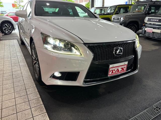 ＬＳ ＬＳ４６０　Ｆスポーツ　ナビ・ＴＶ・ＣＤ・ＤＶＤ・バックカメラ・ＥＴＣ・黒革シート・サンルーフ・エアシート・シートヒーター・ステアヒーター・クルコン・ＡＷ・ドラレコ（10枚目）