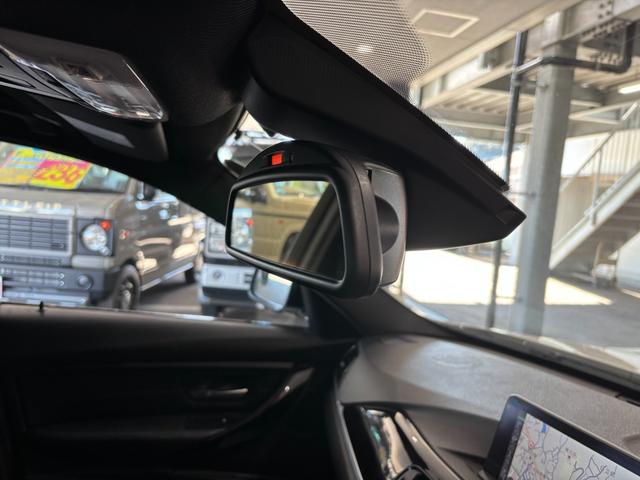 ３シリーズ ３２０ｄ　Ｍスポーツ　スタイルエッジ　ナビ・ＣＤ・ＤＶＤ・ＢＴ・黒革シート・フルセグチューナー・ＥＴＣ・ＡＷ・ＨＩＤ・スマートキー・シートヒーター（6枚目）