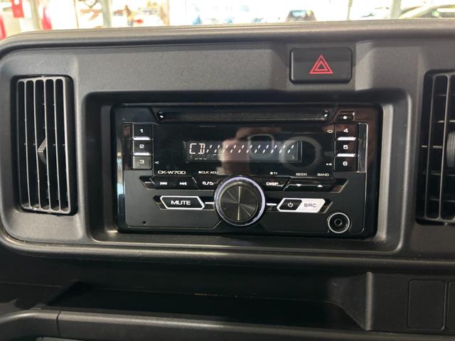 ハイゼットカーゴ デッキバンＧ　ＳＡＩＩＩ　ＬＥＤヘッドライト・スマートアシスト・キーレス・ＥＴＣ・ＣＤ（8枚目）