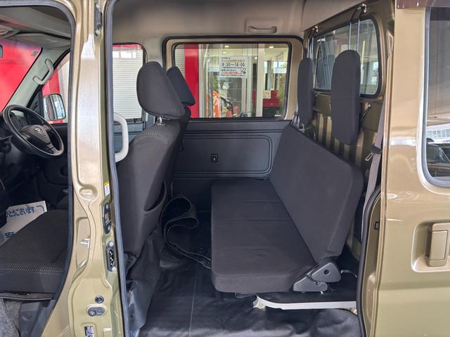 ハイゼットカーゴ デッキバンＧ　ＳＡＩＩＩ　ＬＥＤヘッドライト・スマートアシスト・キーレス・ＥＴＣ・ＣＤ（9枚目）