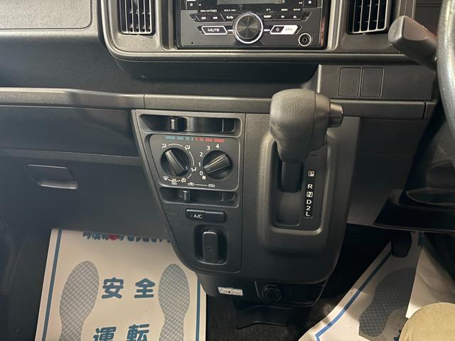 ハイゼットカーゴ デッキバンＧ　ＳＡＩＩＩ　ＬＥＤヘッドライト・スマートアシスト・キーレス・ＥＴＣ・ＣＤ（10枚目）