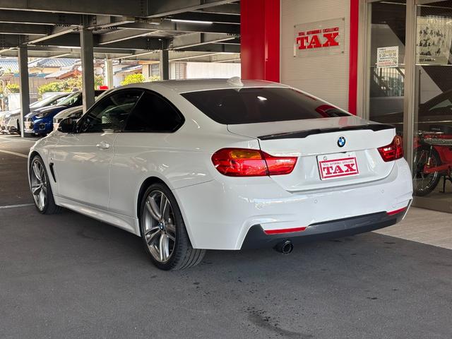 4シリーズ ナビ・CD・DVD・BT・Bカメラ・ETC・AW・スマートキー・Pシート・HID(3枚目)