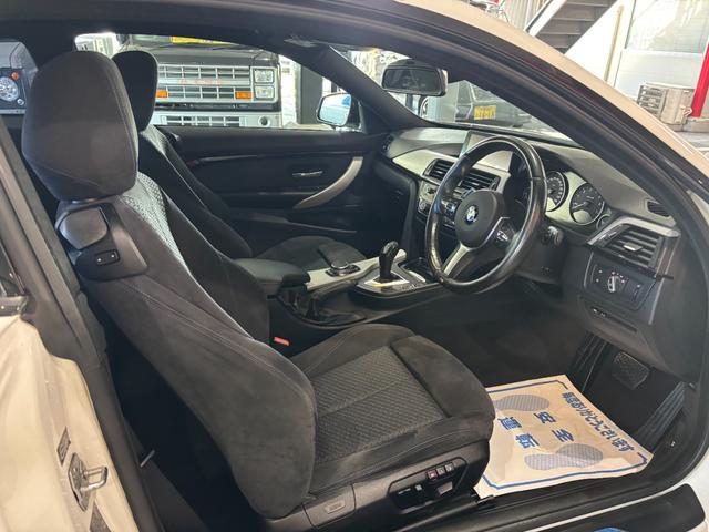 4シリーズ ナビ・CD・DVD・BT・Bカメラ・ETC・AW・スマートキー・Pシート・HID(4枚目)