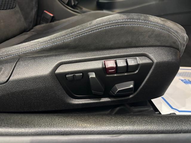 4シリーズ ナビ・CD・DVD・BT・Bカメラ・ETC・AW・スマートキー・Pシート・HID(5枚目)