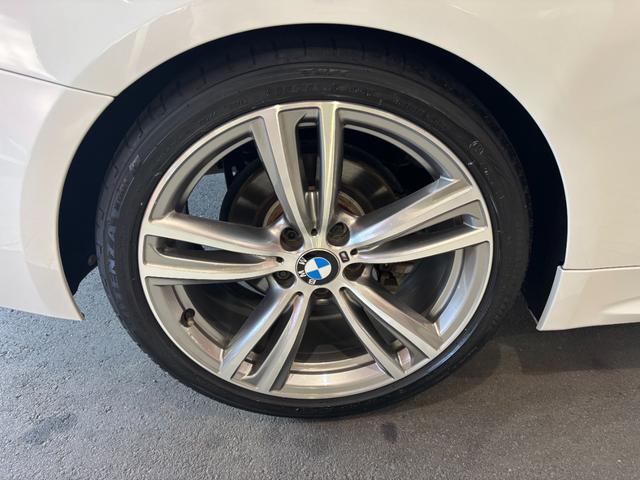 4シリーズ ナビ・CD・DVD・BT・Bカメラ・ETC・AW・スマートキー・Pシート・HID(26枚目)