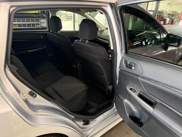 レヴォーグ １．６ＧＴアイサイト　Ｓスタイル　ナビ・ＴＶ・ＣＤ・ＤＶＤ・ＢＴ・ＥＴＣ・ドラレコ・バックカメラ・ＡＷ（18枚目）