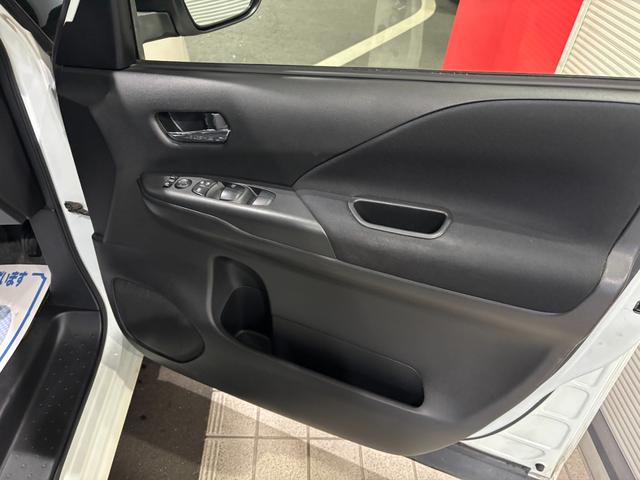 セレナ ハイウェイスター プロパイロットエディション 10インチナビ・フルセグ・CD・DVD・BT・フリップダウン・バックカメラ・両側パワースライド・インテリキー・ETC・AW(29枚目)