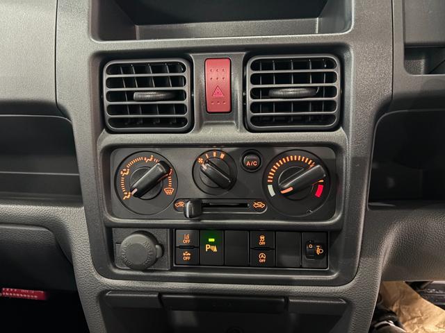 キャリイトラック KCエアコン・パワステ PS・PW・5速MT・セーフティサポート・キーレス・WエアB(16枚目)