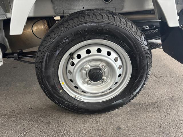 キャリイトラック ＫＣエアコン・パワステ　ＰＳ・ＰＷ・５速ＭＴ・セーフティサポート・キーレス・４ＷＤ（15枚目）