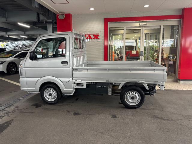 キャリイトラック ＫＣエアコン・パワステ　ＰＳ・ＰＷ・５速ＭＴ・セーフティサポート・キーレス・４ＷＤ（19枚目）