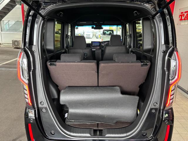 N-BOXカスタム G・Lホンダセンシング ナビ・フルセグ・CD・DVD・BT・バックカメラ・パワースライド・LEDヘッドライト・フォグ・AW・ドラレコ・ETC(11枚目)