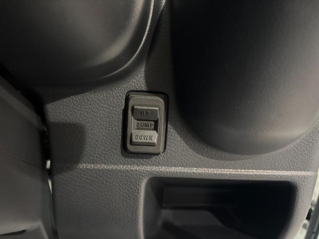 キャリイトラック 頑丈ダンプ　パワステ・エアコン・Ｗエアバック・ＡＢＳ・ドラレコ（11枚目）