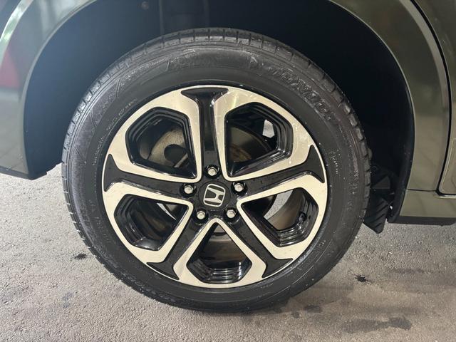 ヴェゼル ハイブリッドＺ　ナビ・ワンセグ・ＣＤ・ＤＶＤ・ＢＴ・バックカメラ・ＥＴＣ・シートヒーター・スマートキー・ＬＥＤヘッドライト・クルコン・ソナー・パドルシフト・ＡＷ・シティーブレーキ（25枚目）