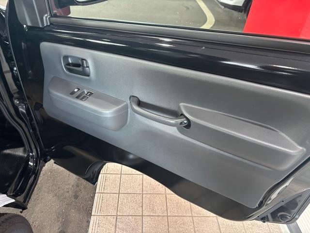 キャリイトラック ＫＣ　セーフティサポート・ＬＥＤヘッドライト・キーレス・アイドリングストップ・ソナー（5枚目）