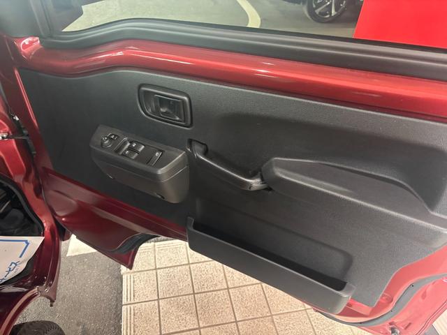 ハイゼットトラック ジャンボエクストラ　ナビ・ＴＶ・ＣＤ・ＤＶＤ・ＢＴ・ＥＴＣ・スマートキー・ＬＥＤヘッドライト・フォグ・アイドリングストップ・ソナー・スマートアシスト（9枚目）