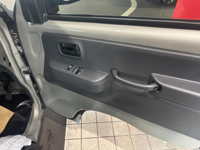 キャリイトラック ＫＣ　セーフティサポート・ＬＥＤヘッドライト・キーレス・アイドリングストップ・ソナー（9枚目）