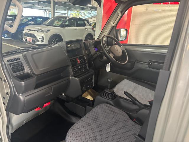 キャリイトラック KC セーフティサポート・LEDヘッドライト・キーレス・アイドリングストップ・ソナー(12枚目)