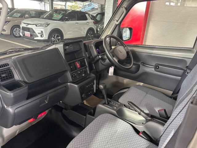 キャリイトラック ＫＣ　セーフティサポート・ＬＥＤヘッドライト・キーレス・アイドリングストップ・ソナー（3枚目）