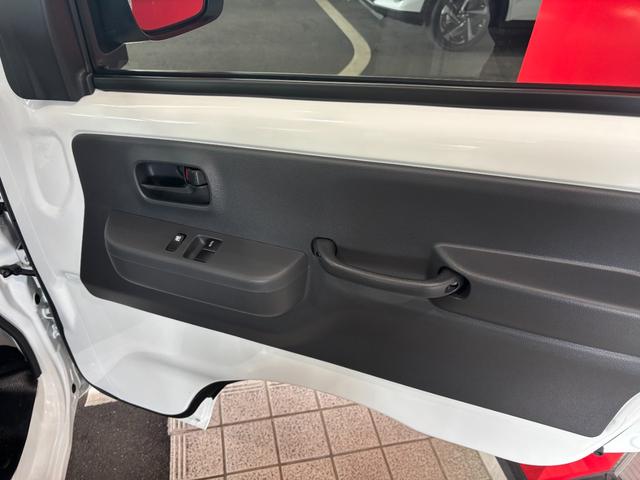 クリッパートラック ＤＸ　セーフティサポート・ＬＥＤヘッドライト・キーレス・アイドリングストップ・ソナー（6枚目）