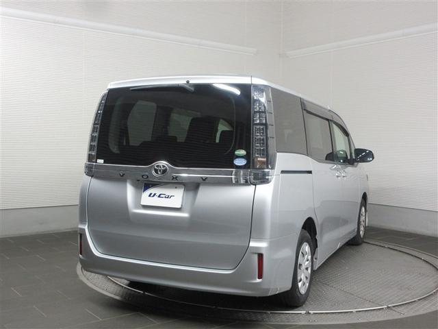 ヴォクシー X フルセグ メモリーナビ DVD再生 後席モニター バックカメラ ETC 電動スライドドア ウオークスルー 乗車定員8人 3列シート 記録簿(4枚目)